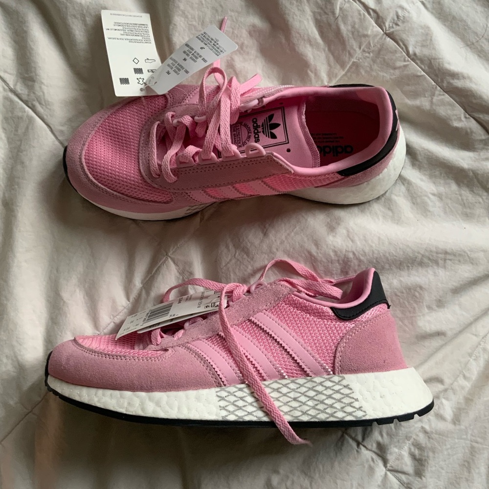 NWT Adidas Marathon Tech Sneakers Mismatched Shoes